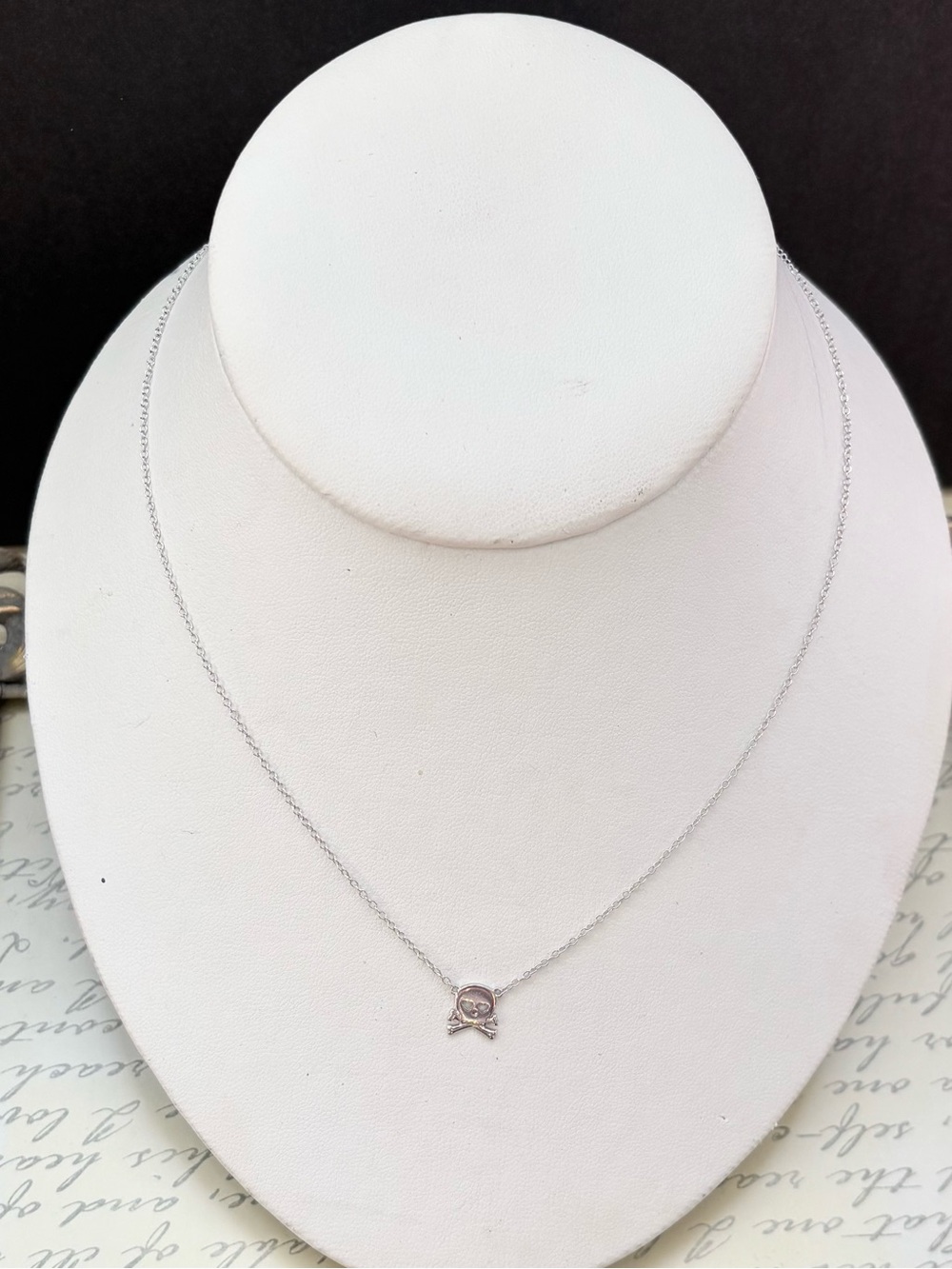 Delicate Silver Skull & Crossbones Pendant Necklace - Women